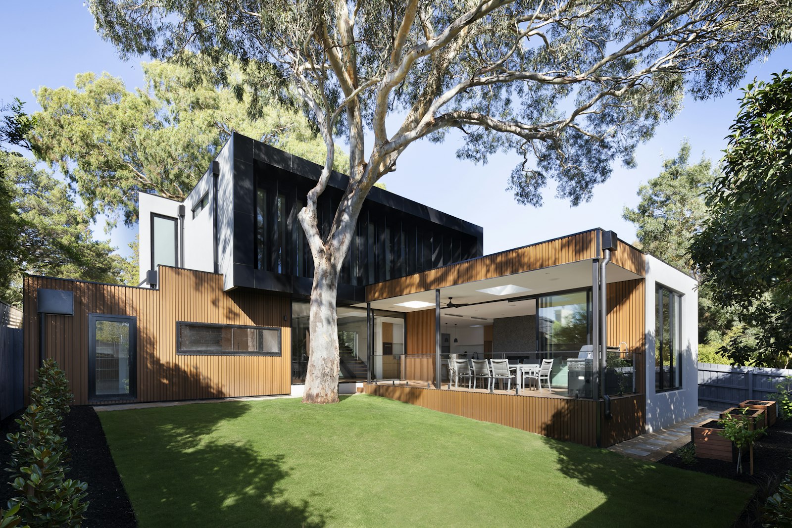 Modern 2-bed house